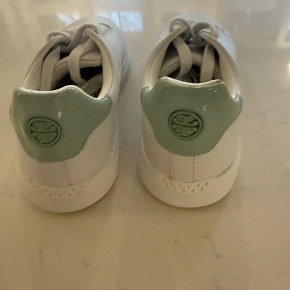 Tory Burch Howell Court Sneaker size 8 - Picture 4 of 8